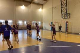 zawodniczki na boisku